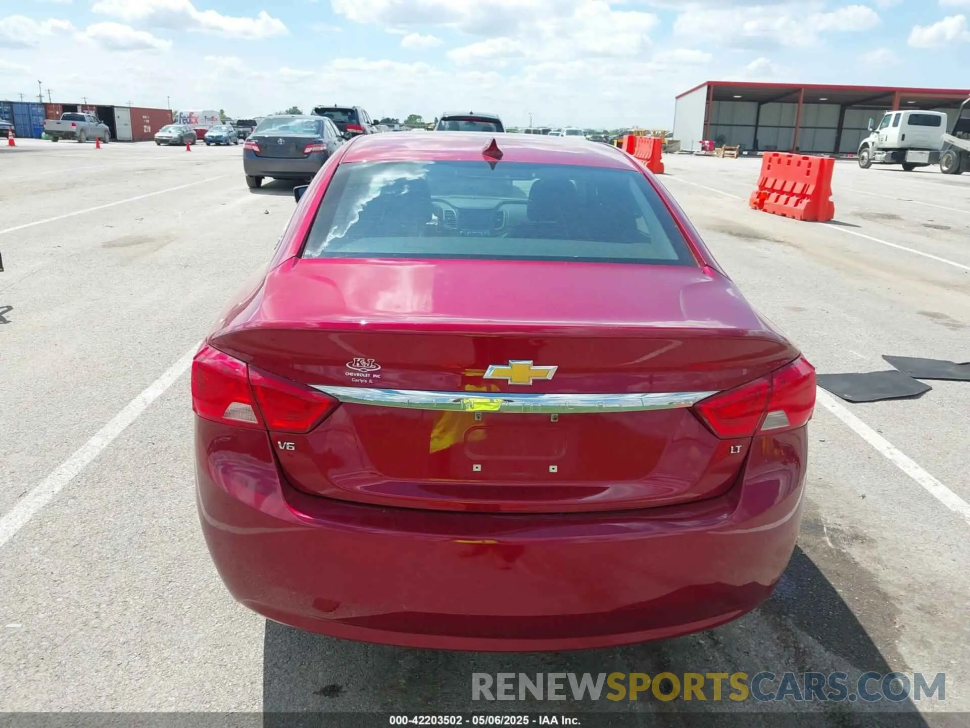 16 Photograph of a damaged car 1G11Z5S39KU147632 CHEVROLET IMPALA 2019
