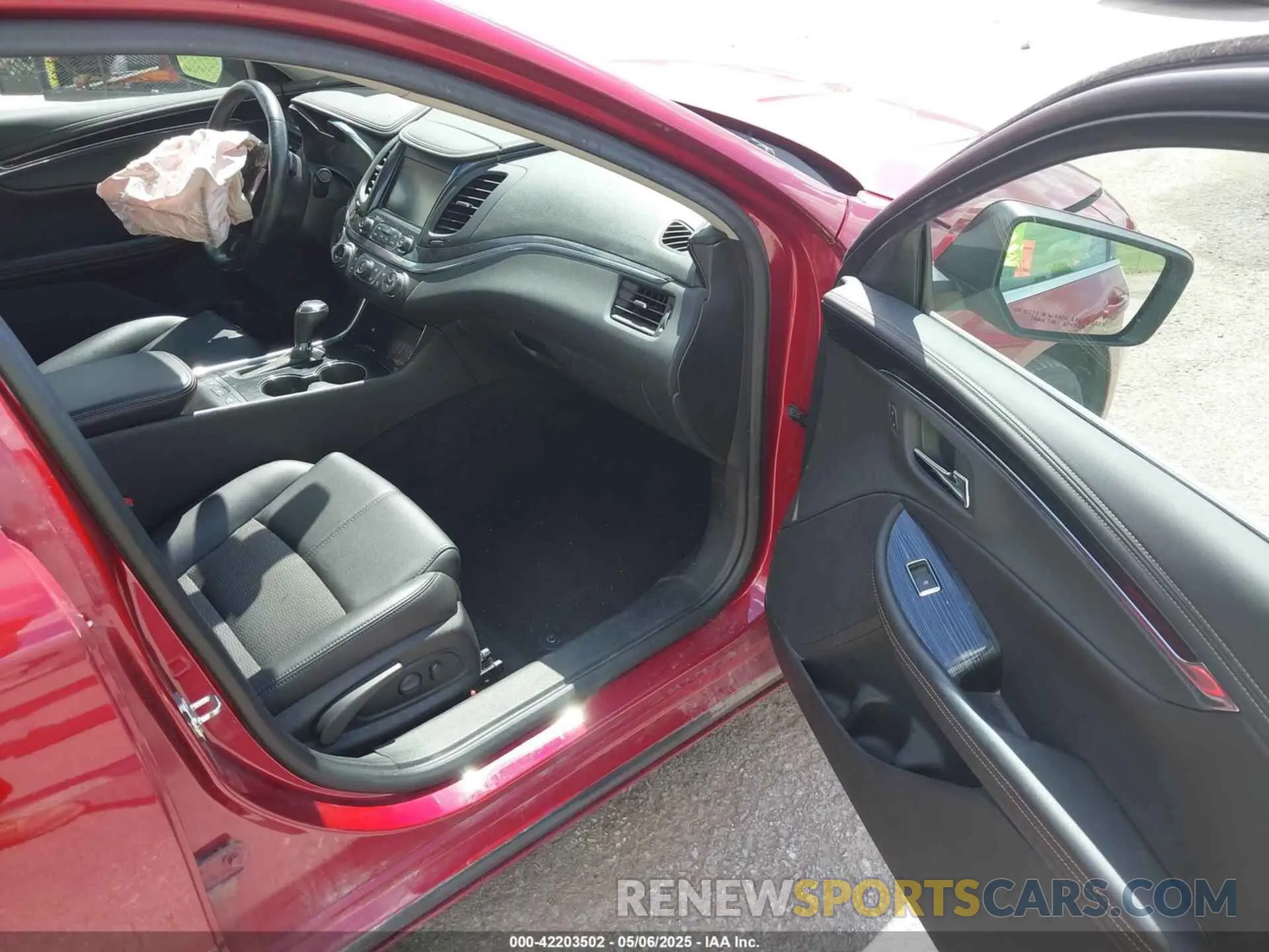 5 Photograph of a damaged car 1G11Z5S39KU147632 CHEVROLET IMPALA 2019