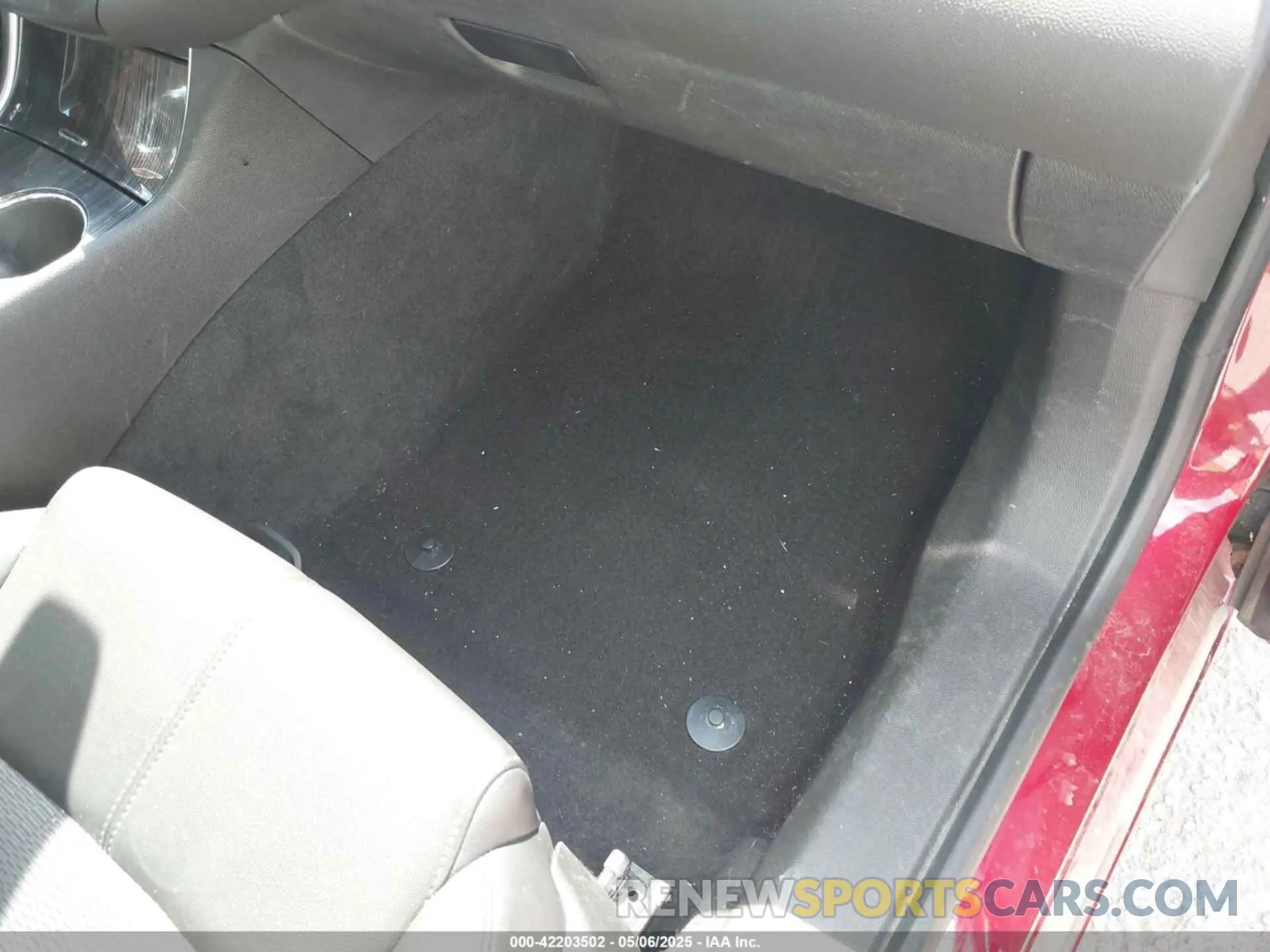 8 Photograph of a damaged car 1G11Z5S39KU147632 CHEVROLET IMPALA 2019