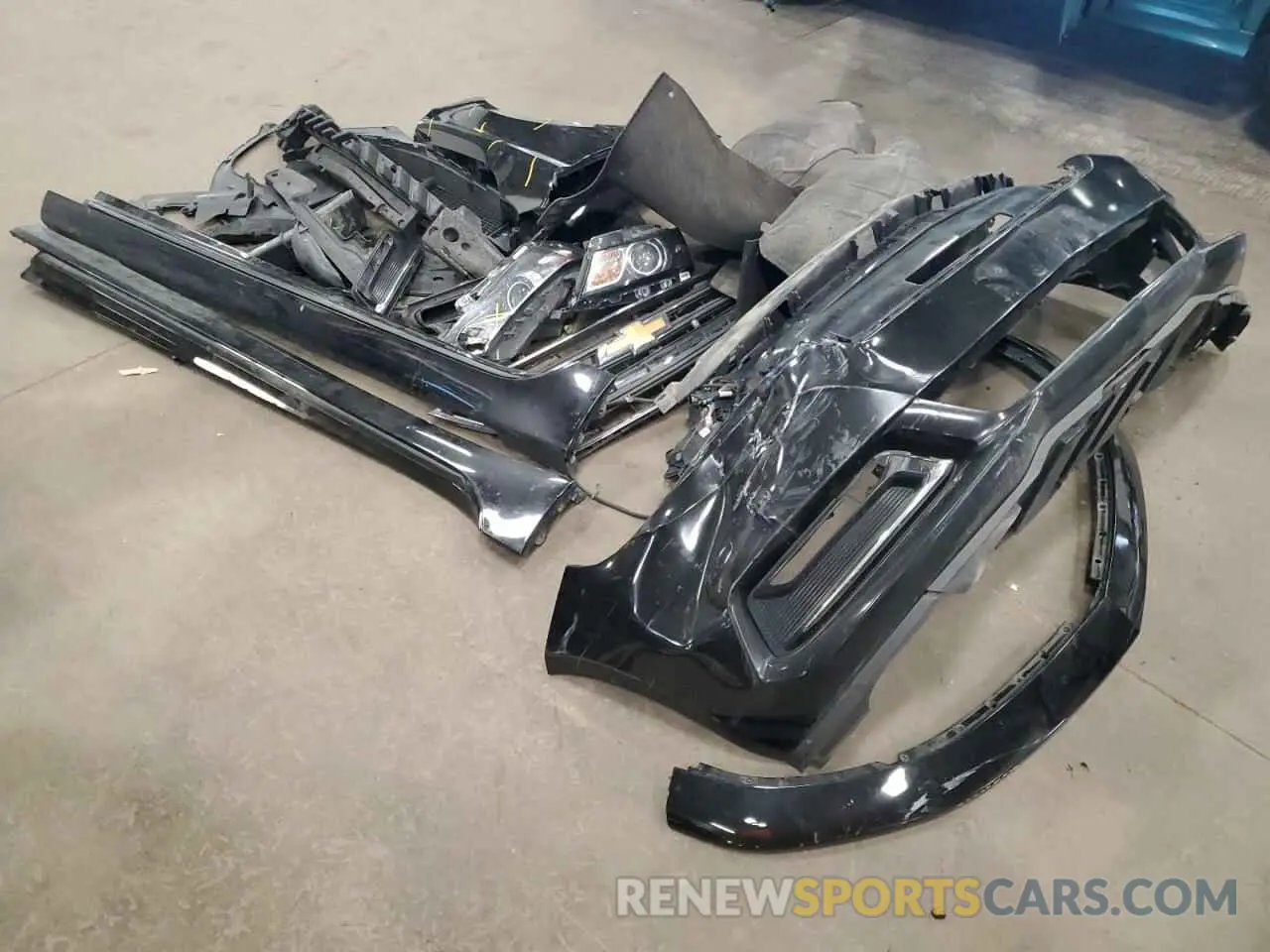 12 Фотография поврежденного автомобиля 1G11Z5SA6KU135436 CHEVROLET IMPALA 2019