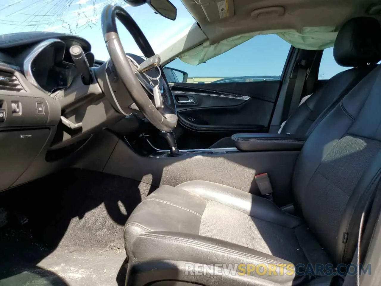 7 Фотография поврежденного автомобиля 1G11Z5SA9KU140677 CHEVROLET IMPALA 2019