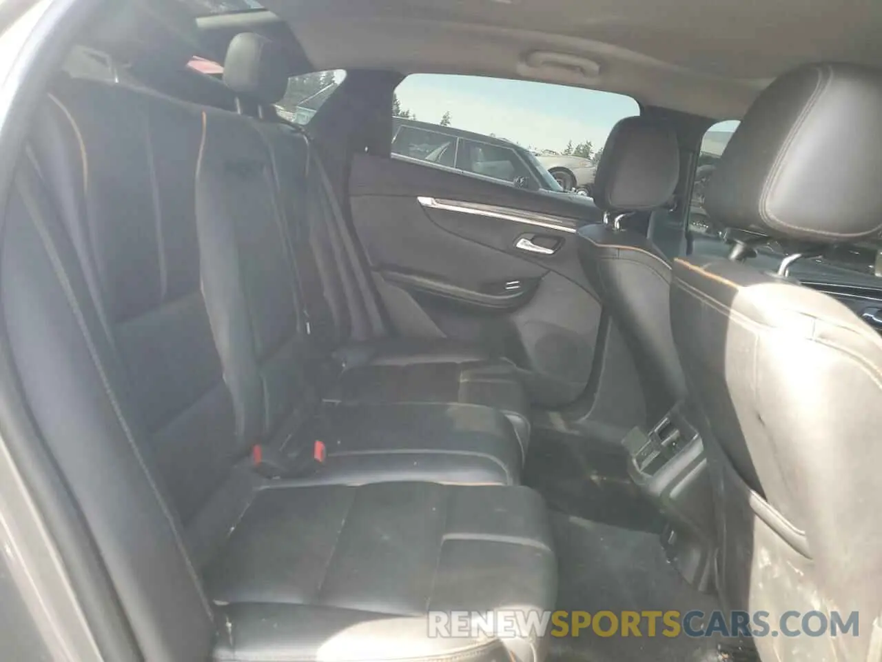 10 Фотография поврежденного автомобиля 2G1105S34K9155421 CHEVROLET IMPALA 2019