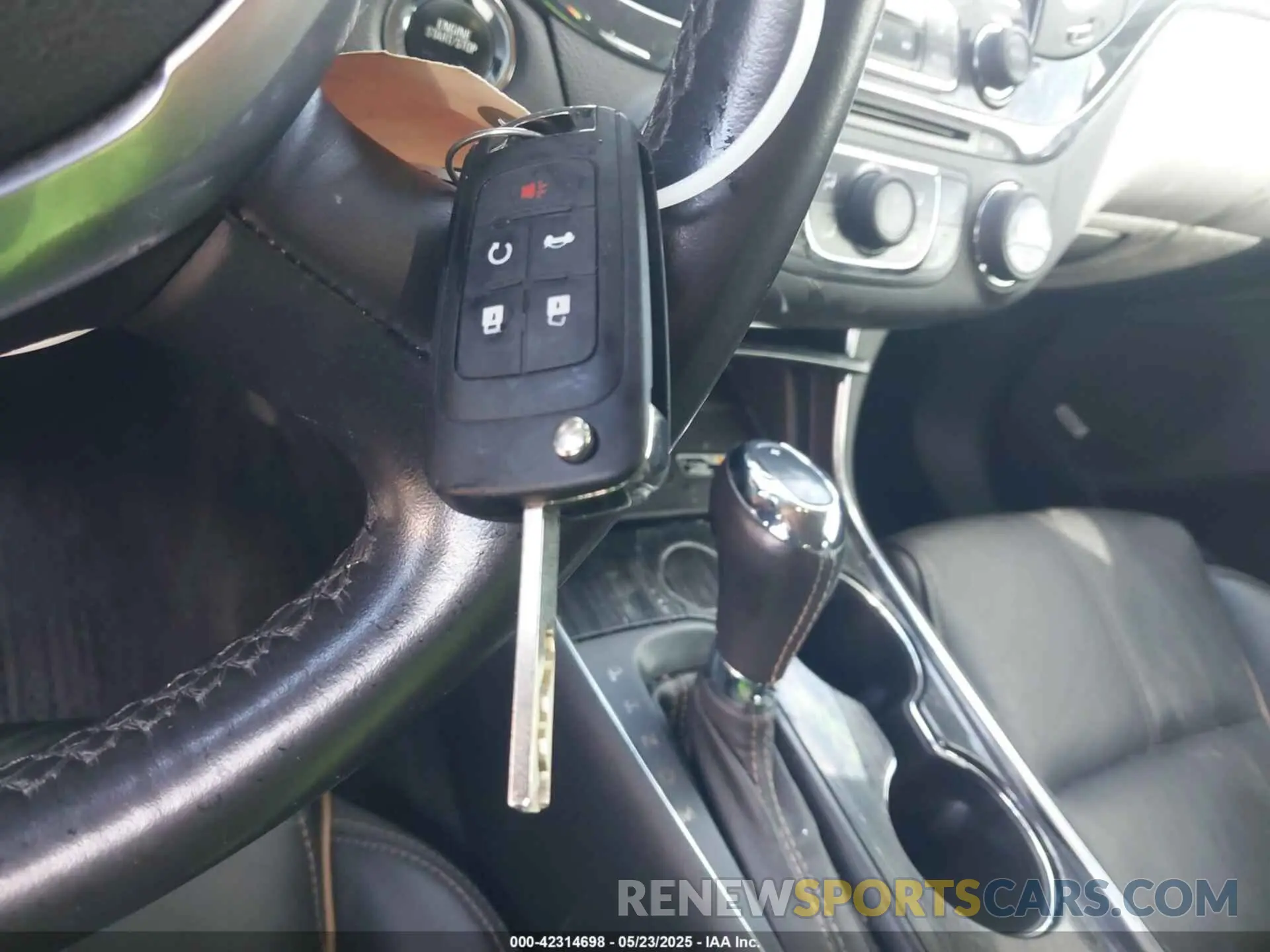 11 Фотография поврежденного автомобиля 2G1105S3XK9136680 CHEVROLET IMPALA 2019