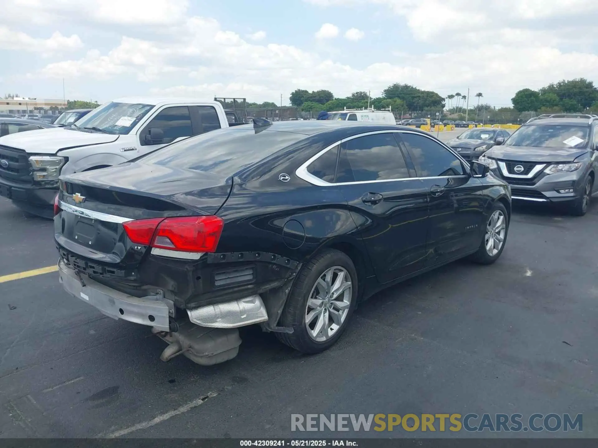 4 Photograph of a damaged car 2G11Z5S36K9107165 CHEVROLET IMPALA 2019