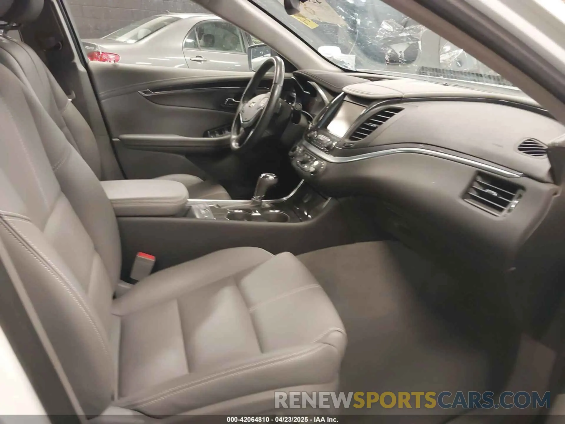5 Photograph of a damaged car 2G11Z5S36K9161971 CHEVROLET IMPALA 2019