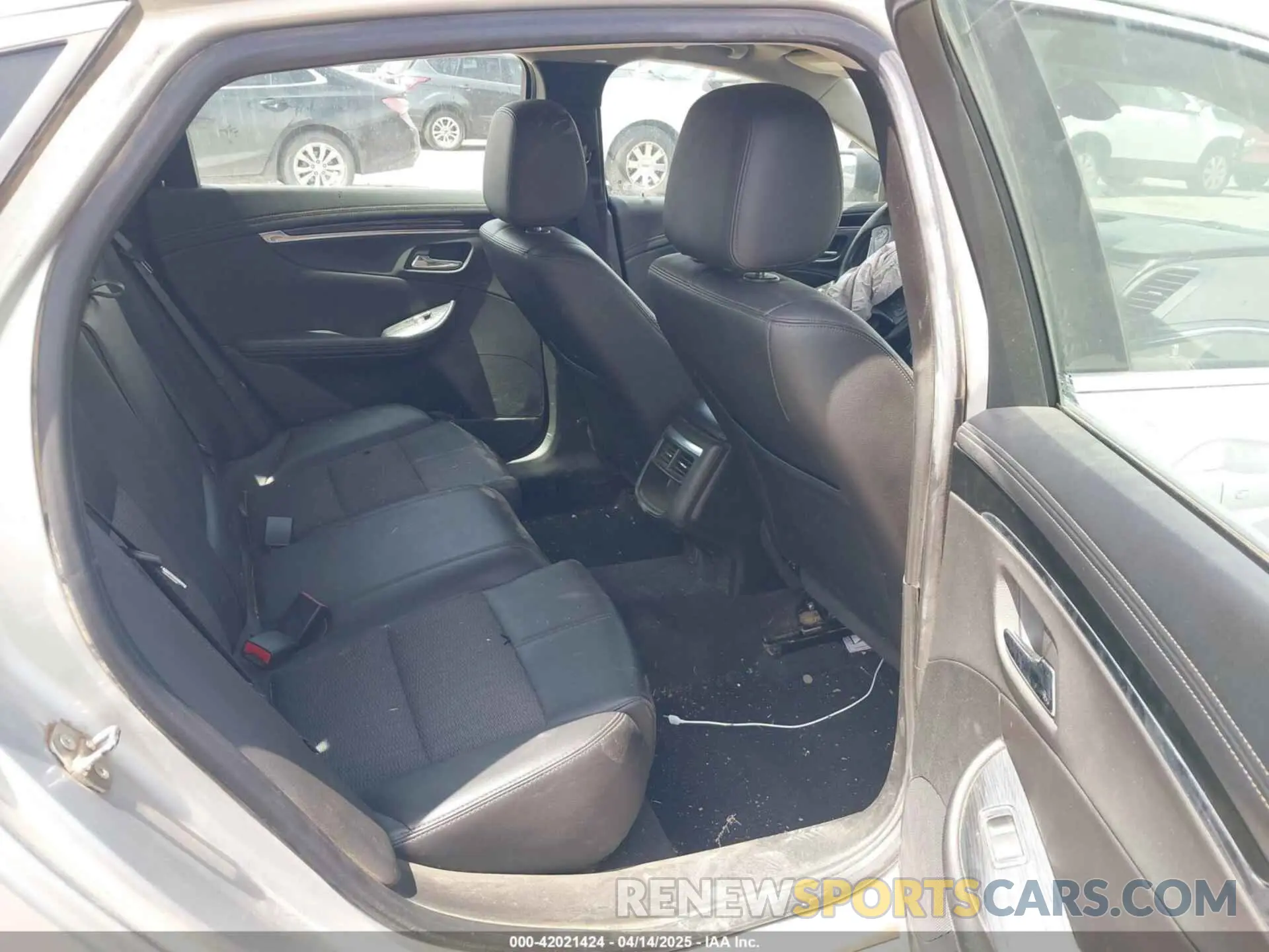 8 Photograph of a damaged car 2G11Z5S38K9131516 CHEVROLET IMPALA 2019