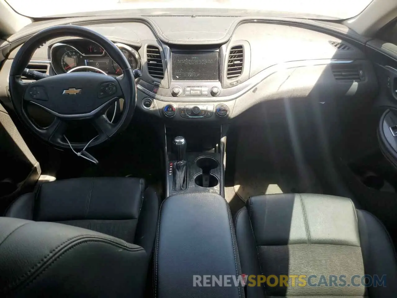 8 Photograph of a damaged car 2G11Z5S39K9132030 CHEVROLET IMPALA 2019