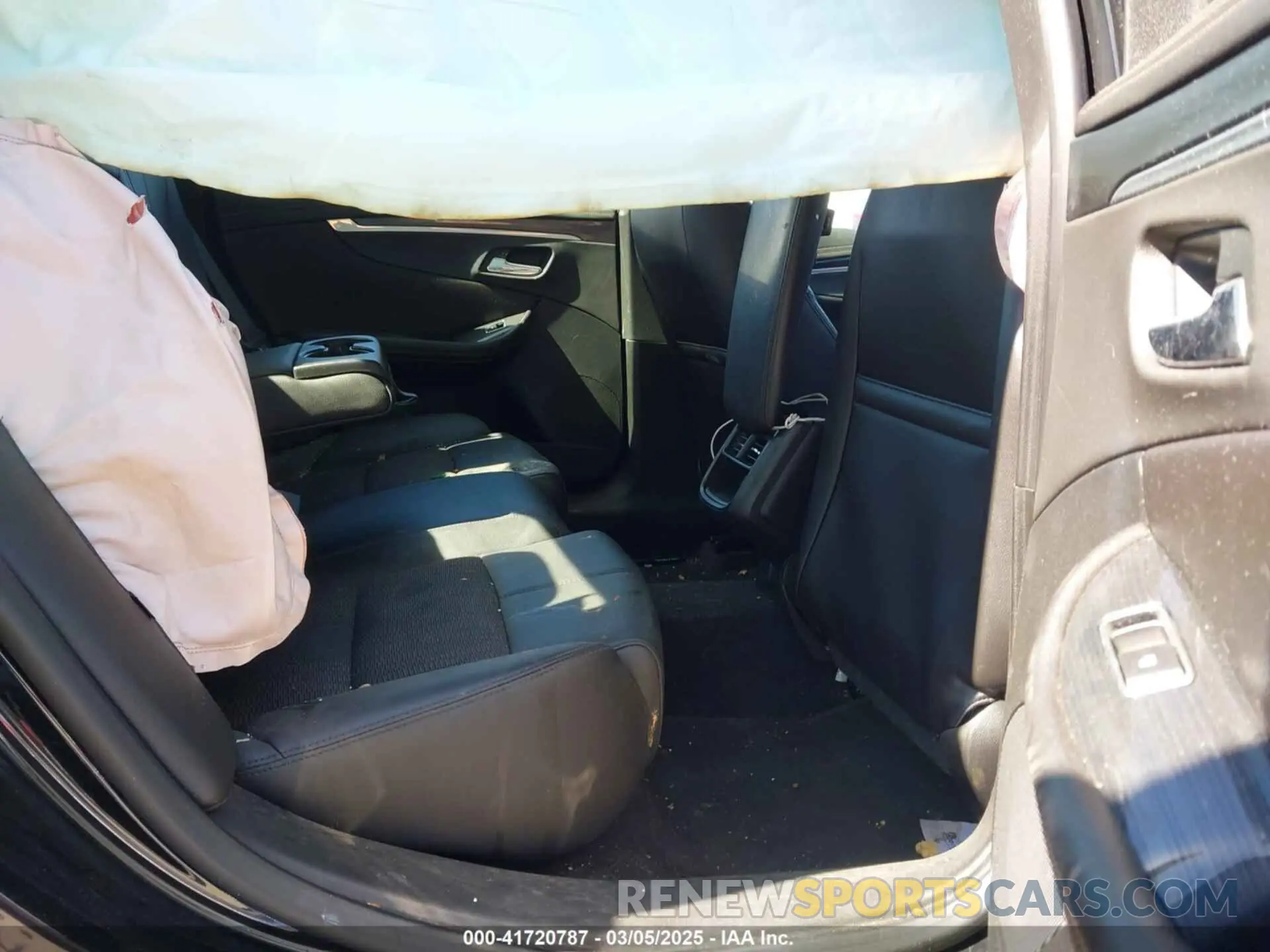 8 Photograph of a damaged car 2G11Z5SA9K9124069 CHEVROLET IMPALA 2019