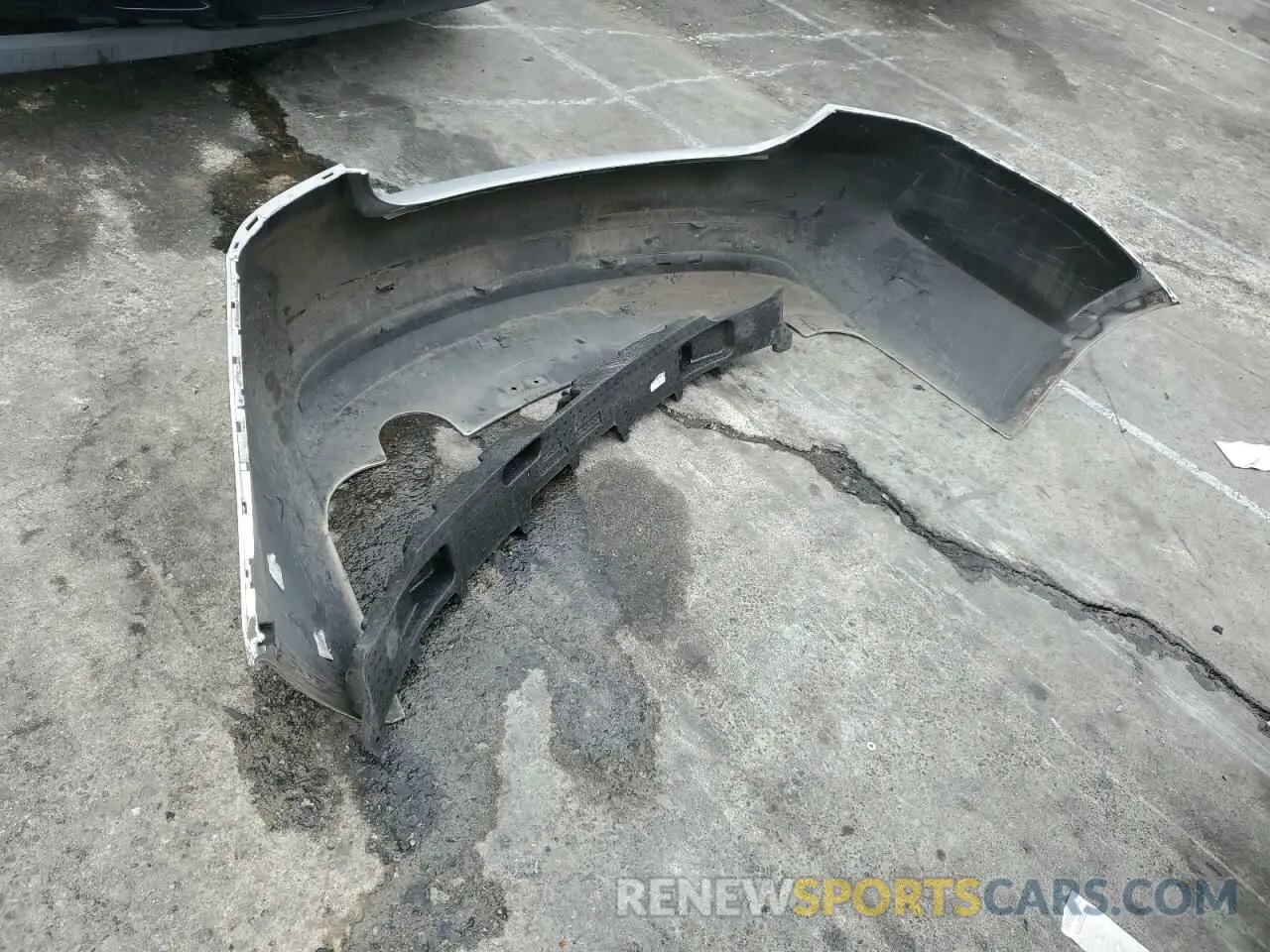 12 Photograph of a damaged car 2G11Z5SA9K9124072 CHEVROLET IMPALA 2019