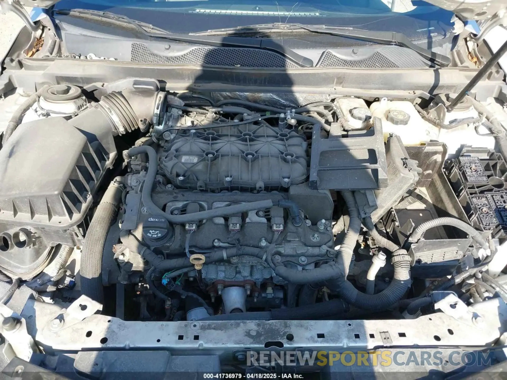 10 Фотография поврежденного автомобиля 1G1105S34LU113447 CHEVROLET IMPALA 2020