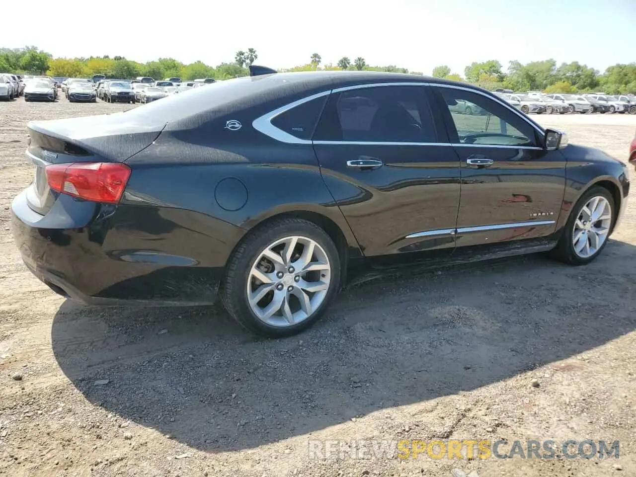 3 Фотография поврежденного автомобиля 2G1105S30L9100501 CHEVROLET IMPALA 2020