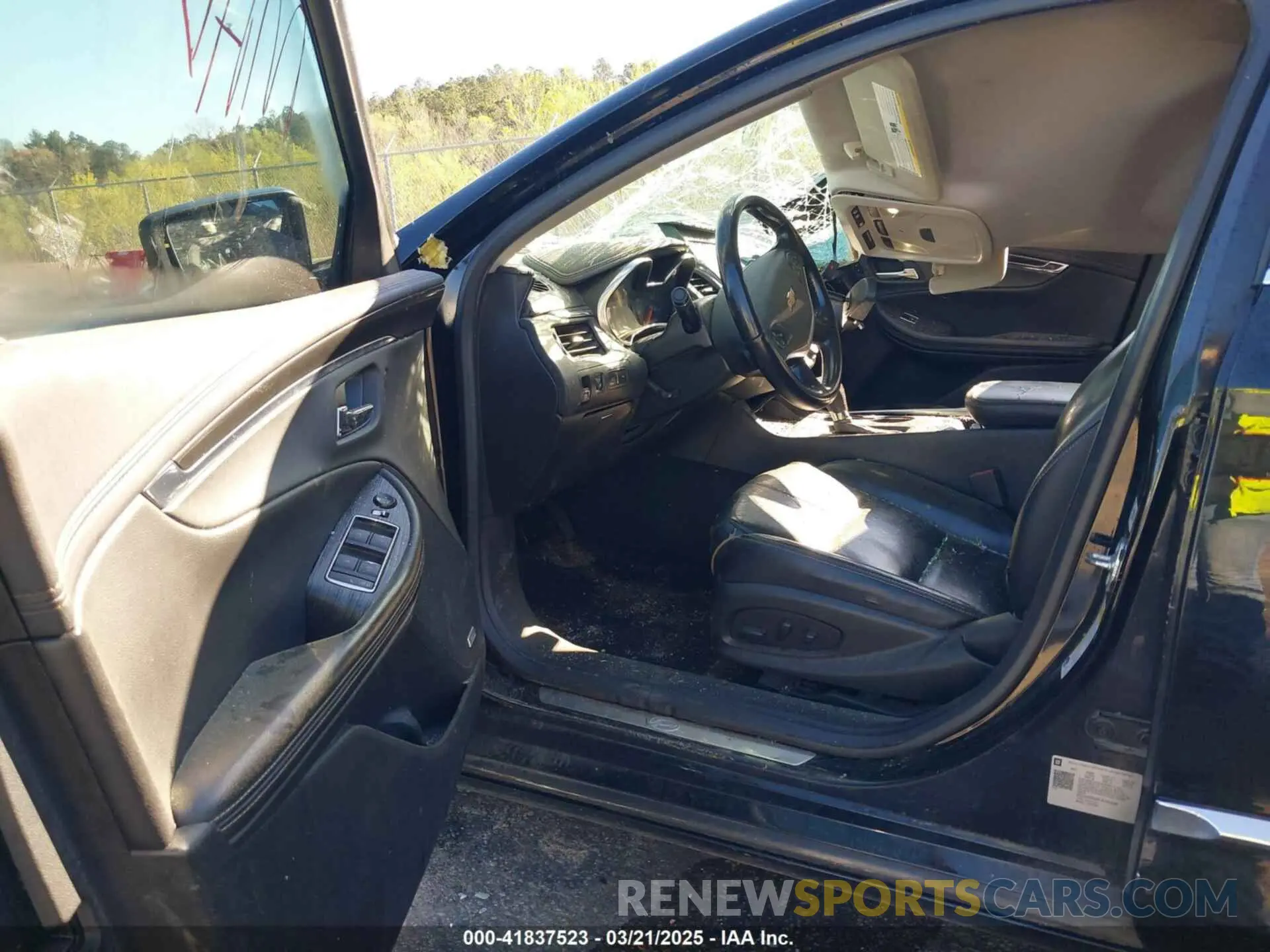 8 Photograph of a damaged car 2G1105S32L9101536 CHEVROLET IMPALA 2020