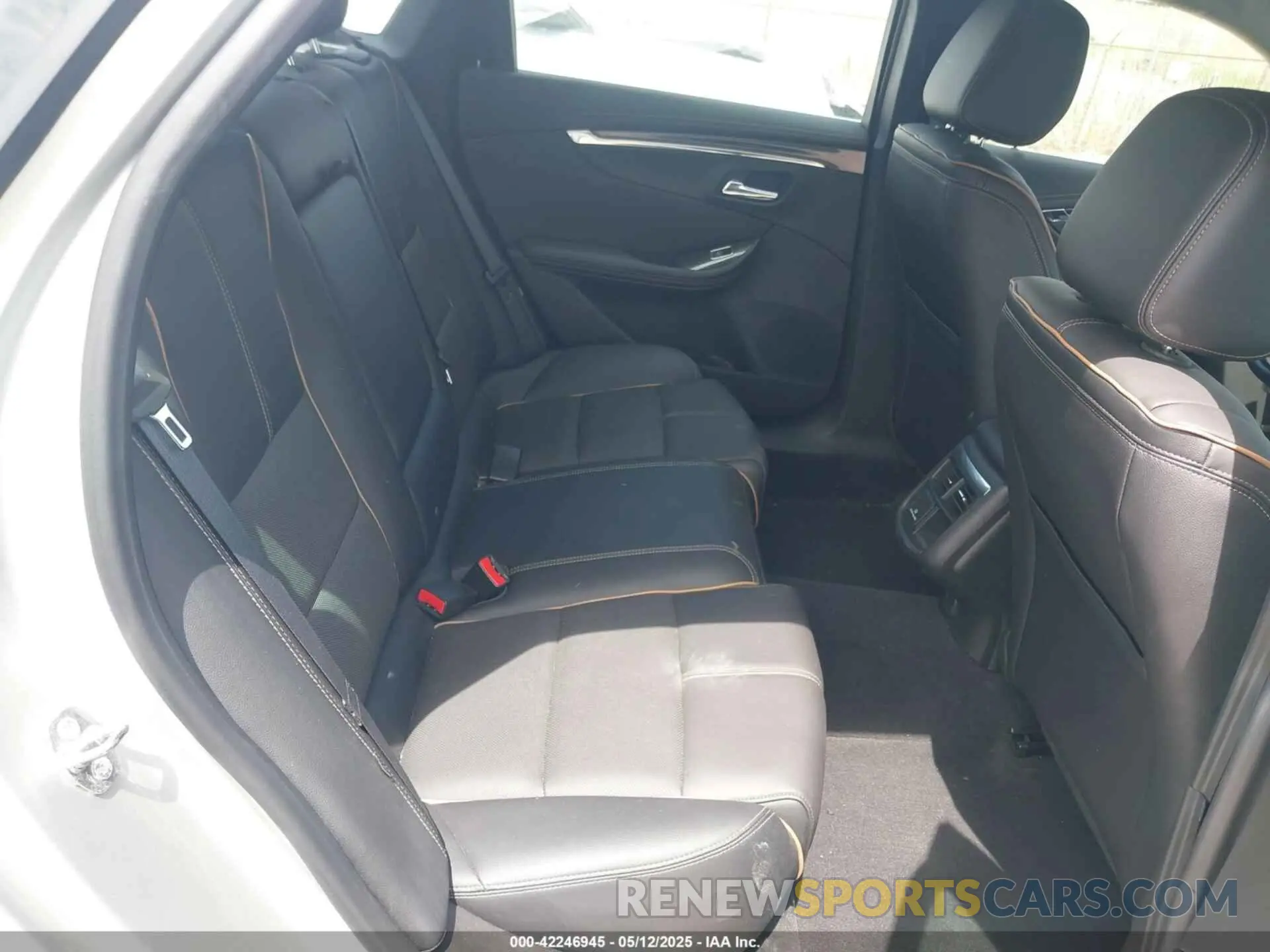 8 Photograph of a damaged car 2G1105S33L9100587 CHEVROLET IMPALA 2020