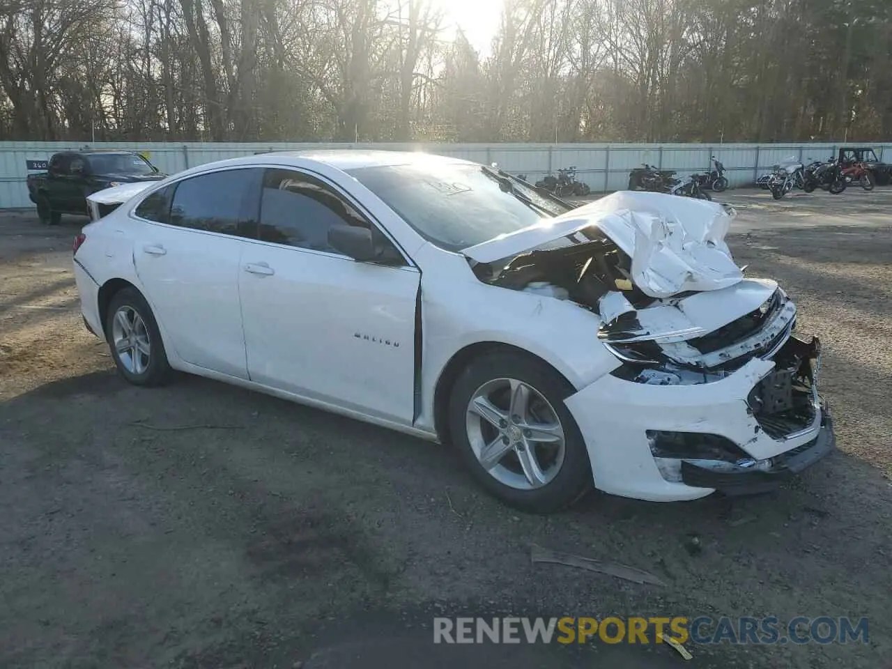 4 Фотография поврежденного автомобиля 1G1ZB5ST0KF146770 CHEVROLET MALIBU 2019