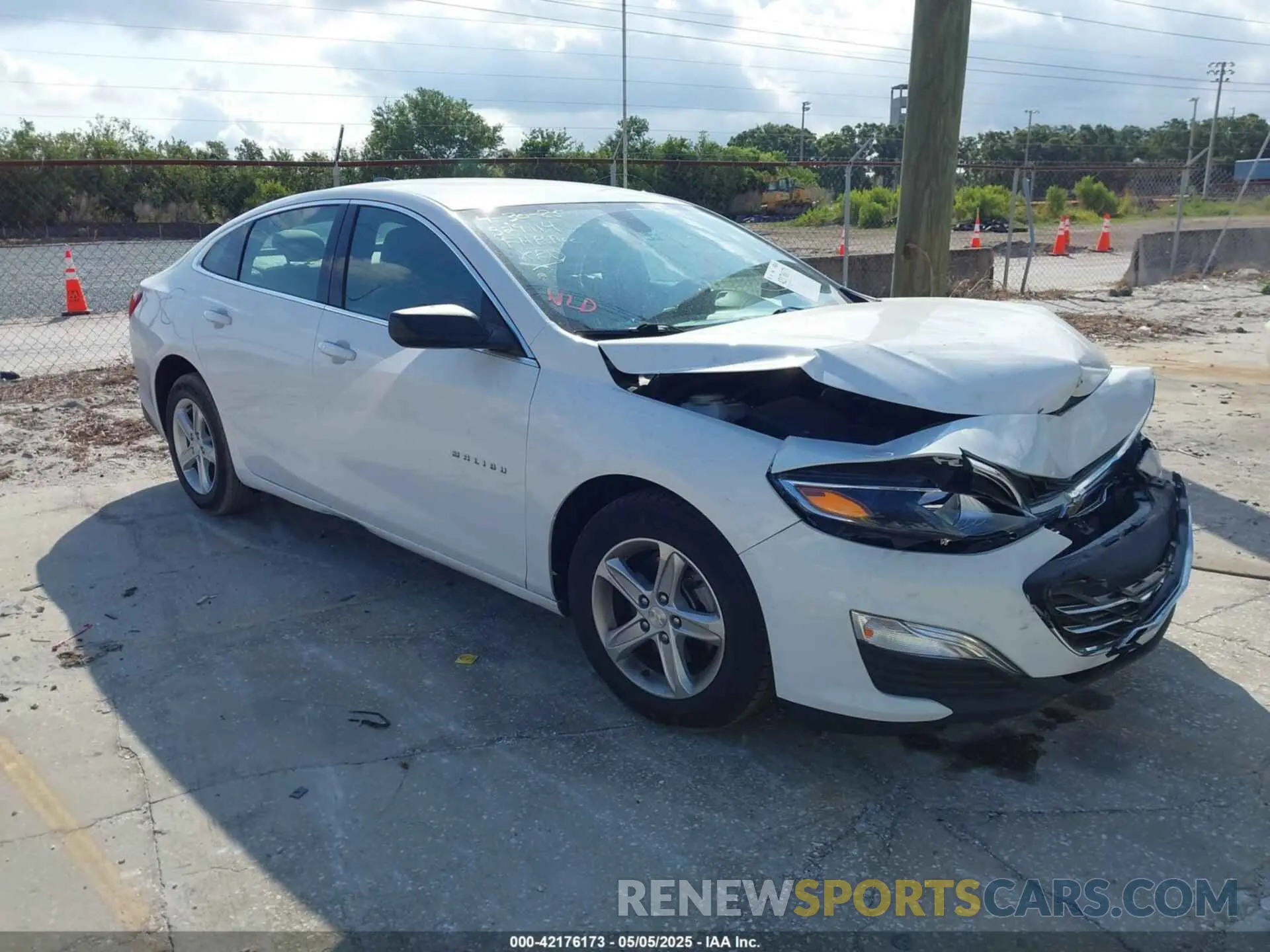 1 Photograph of a damaged car 1G1ZB5ST1KF159401 CHEVROLET MALIBU 2019