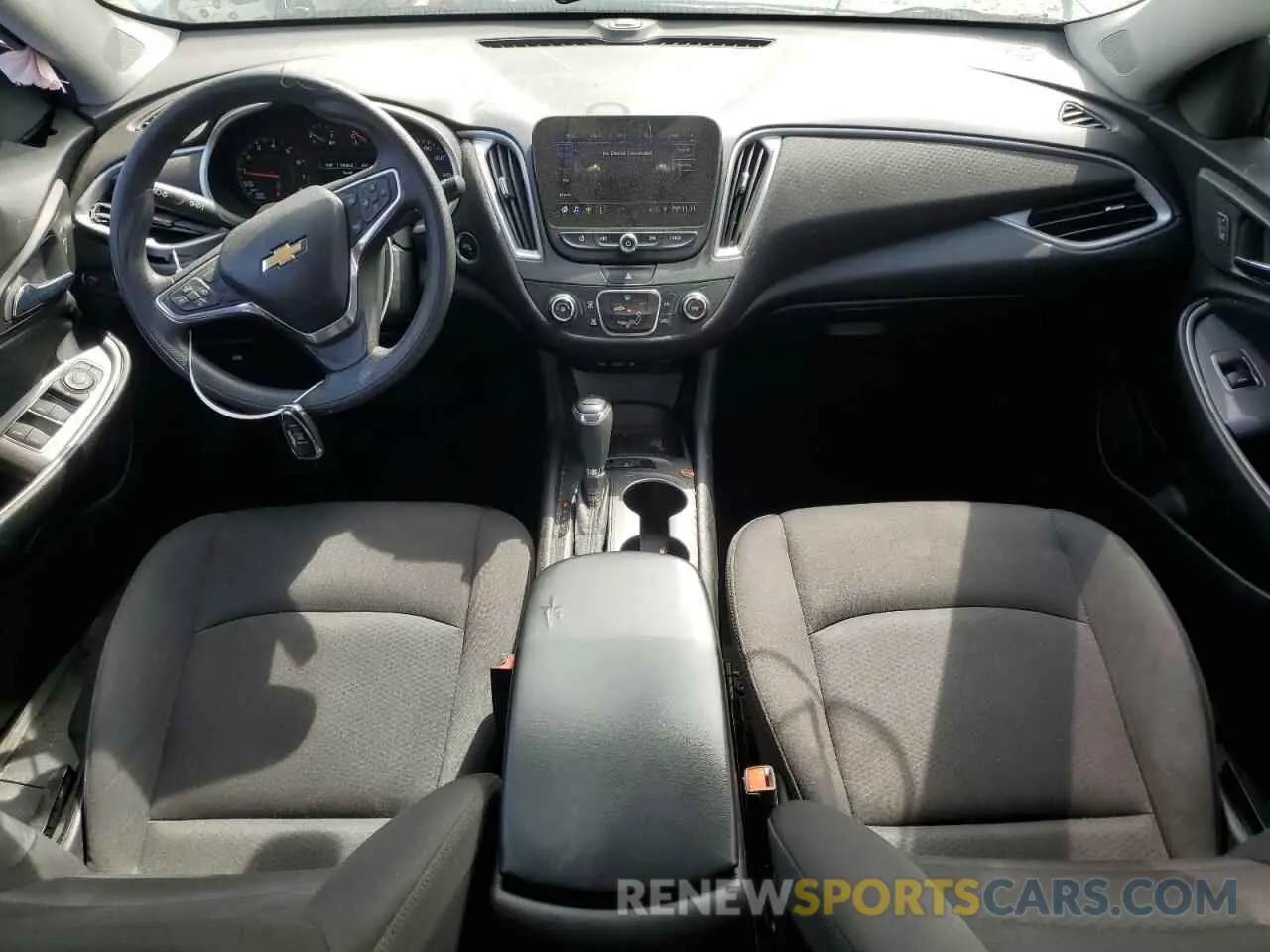 8 Photograph of a damaged car 1G1ZB5ST1KF226319 CHEVROLET MALIBU 2019