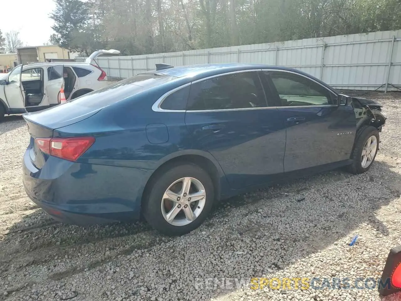 3 Фотография поврежденного автомобиля 1G1ZB5ST3KF174269 CHEVROLET MALIBU 2019