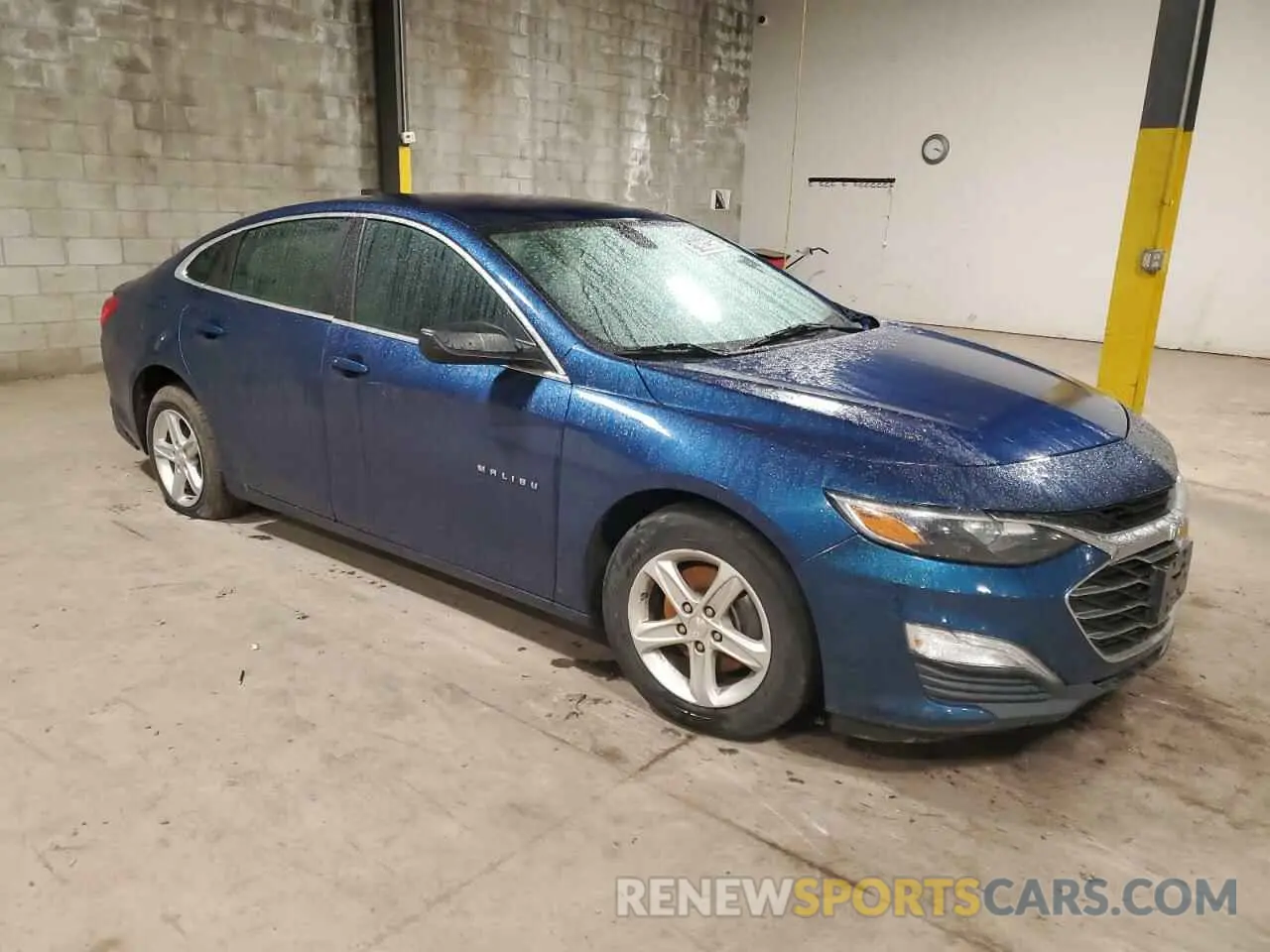 4 Photograph of a damaged car 1G1ZB5ST3KF198314 CHEVROLET MALIBU 2019