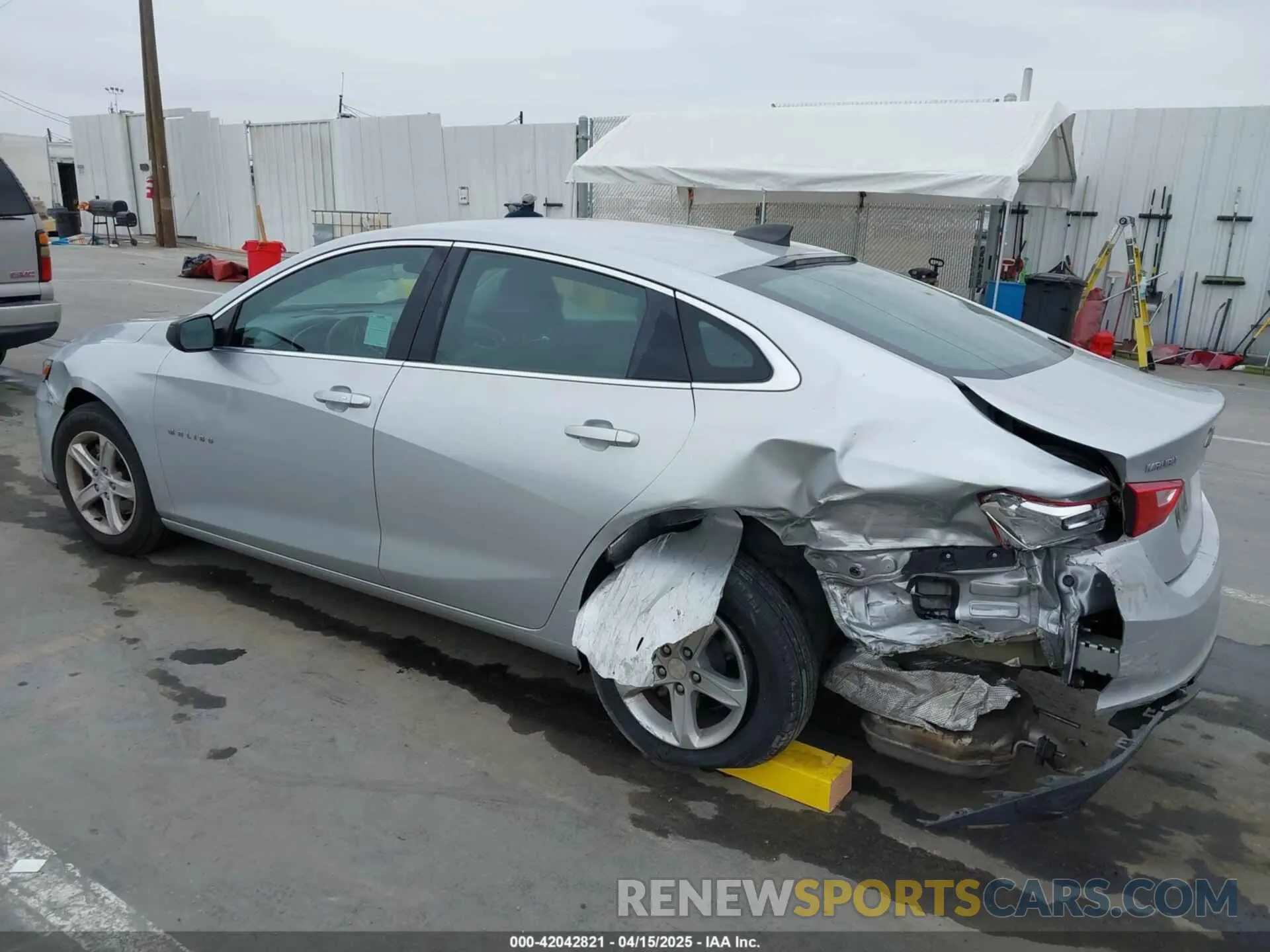 3 Фотография поврежденного автомобиля 1G1ZB5ST5KF144156 CHEVROLET MALIBU 2019