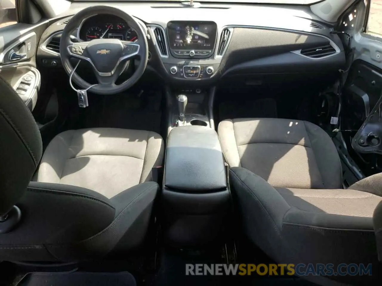 8 Photograph of a damaged car 1G1ZB5ST5KF217252 CHEVROLET MALIBU 2019