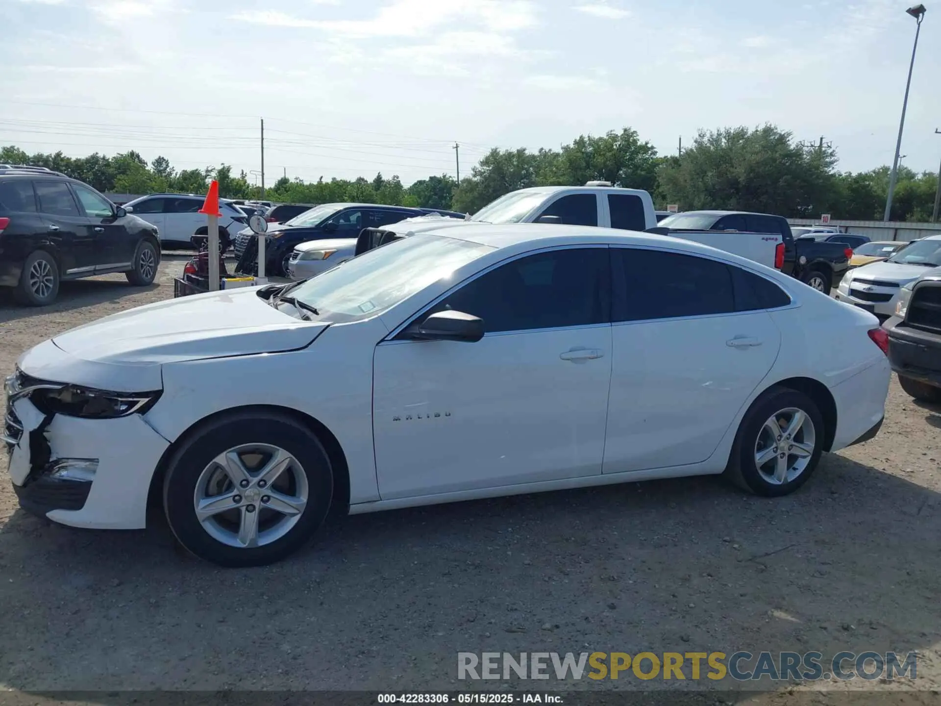 14 Photograph of a damaged car 1G1ZB5ST5KF221771 CHEVROLET MALIBU 2019