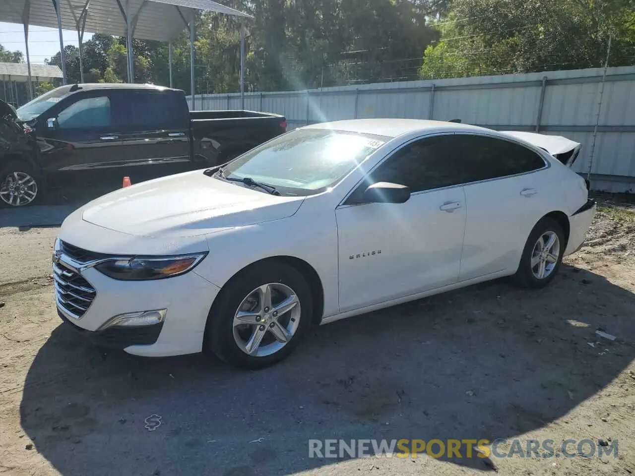 1 Фотография поврежденного автомобиля 1G1ZB5ST7KF125768 CHEVROLET MALIBU 2019