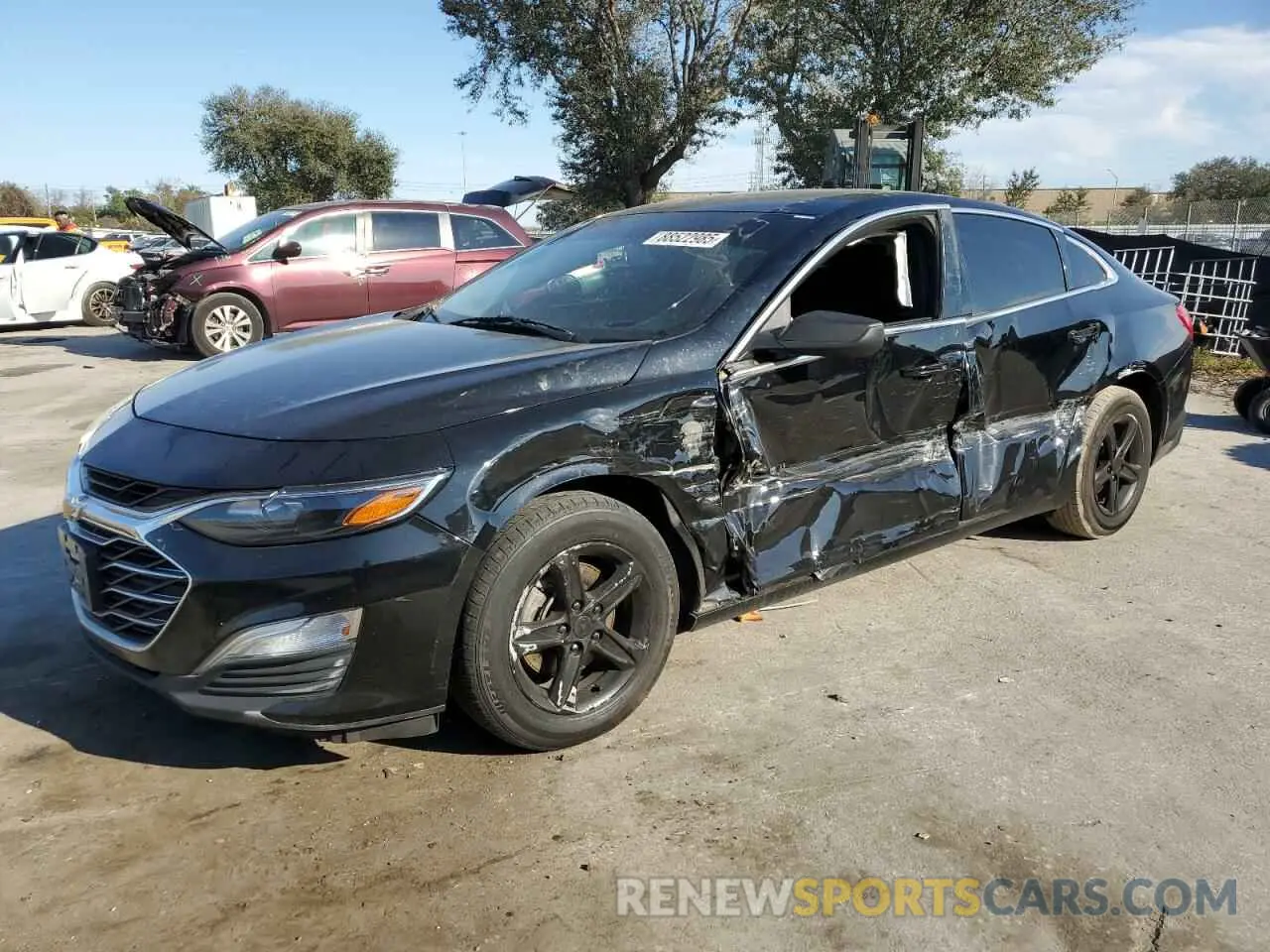 1 Photograph of a damaged car 1G1ZB5ST8KF125343 CHEVROLET MALIBU 2019