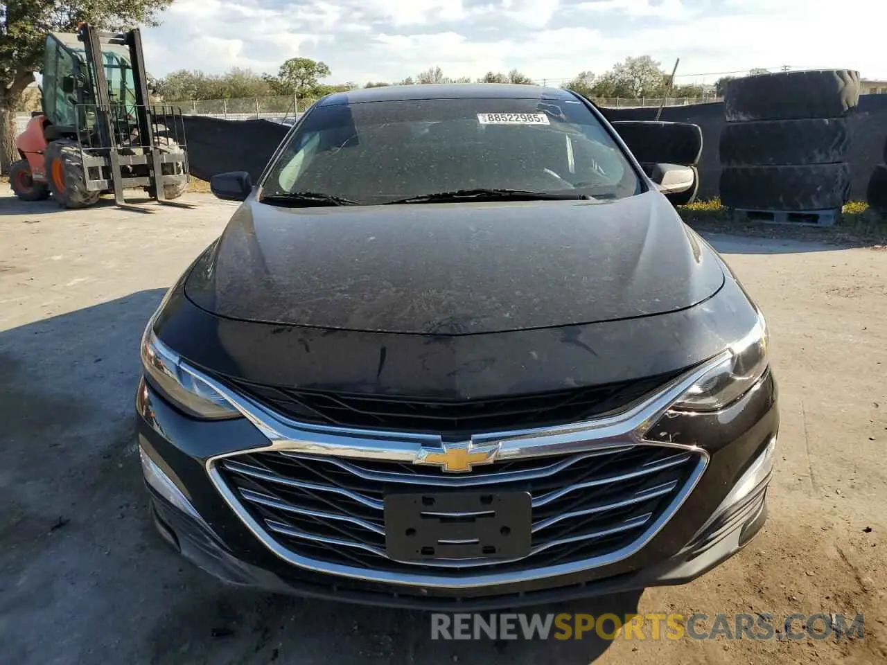 5 Photograph of a damaged car 1G1ZB5ST8KF125343 CHEVROLET MALIBU 2019