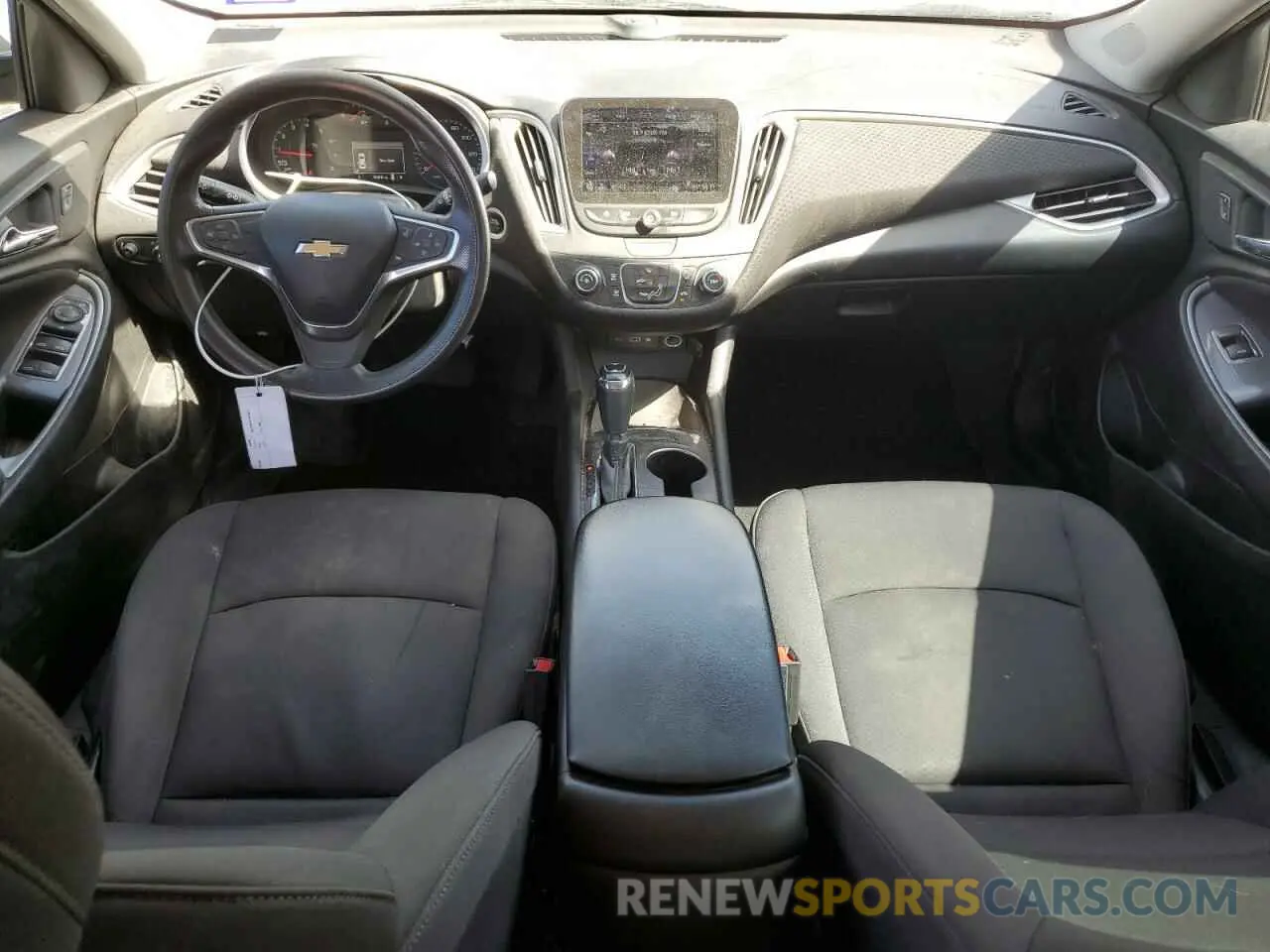 8 Photograph of a damaged car 1G1ZB5ST9KF190198 CHEVROLET MALIBU 2019