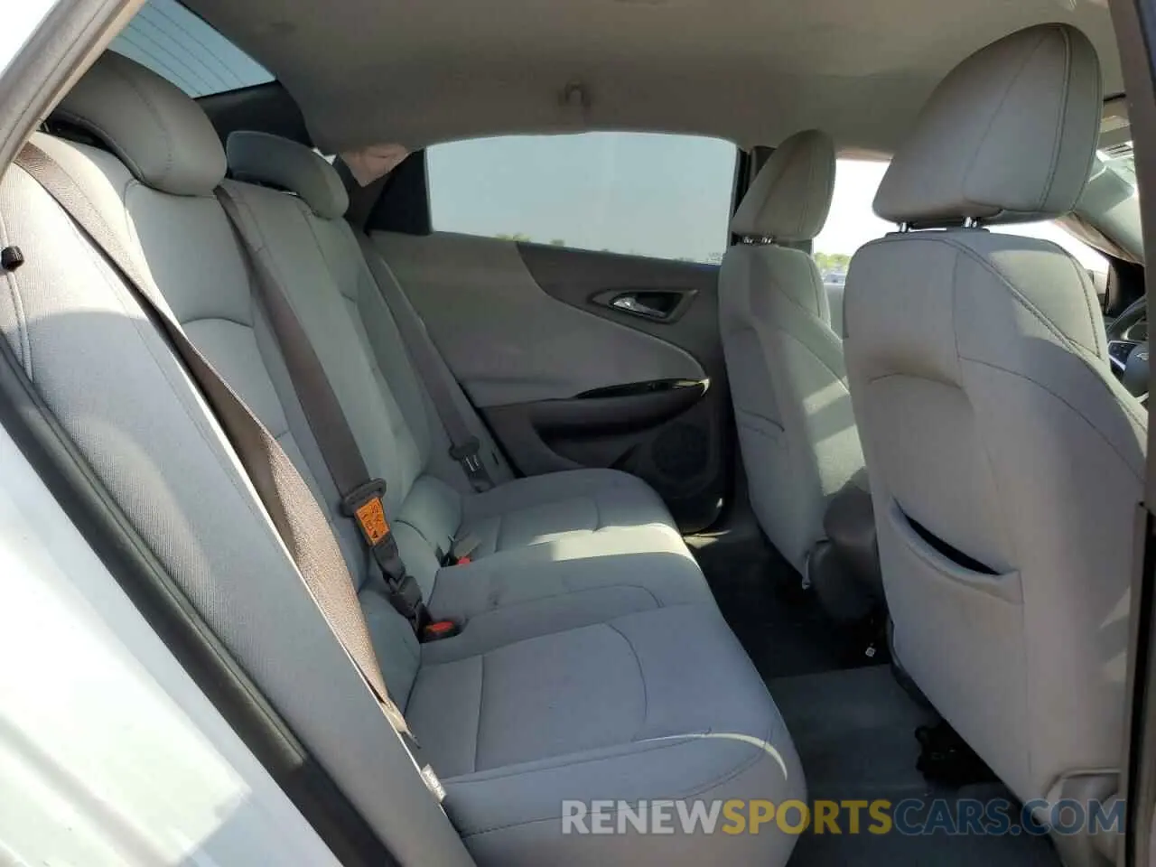 10 Photograph of a damaged car 1G1ZC5ST4KF181602 CHEVROLET MALIBU 2019