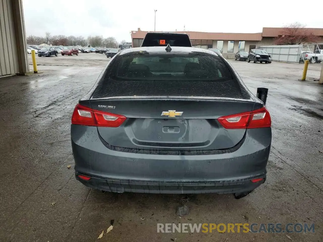 6 Photograph of a damaged car 1G1ZC5ST5KF126785 CHEVROLET MALIBU 2019
