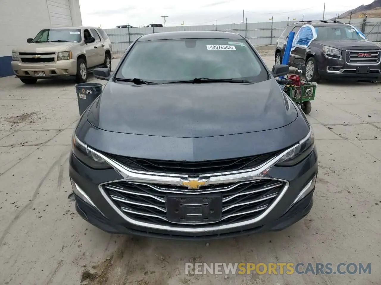 5 Photograph of a damaged car 1G1ZC5ST6KF170293 CHEVROLET MALIBU 2019