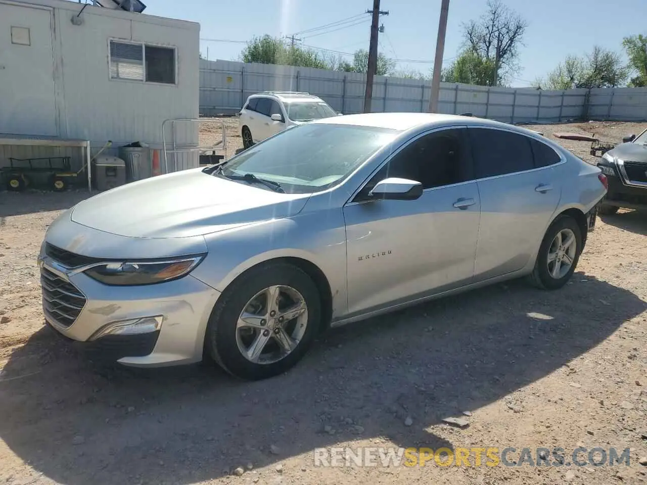 1 Фотография поврежденного автомобиля 1G1ZC5ST7KF135343 CHEVROLET MALIBU 2019