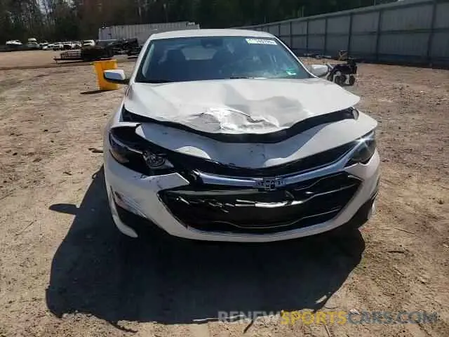 11 Photograph of a damaged car 1G1ZC5ST9KF209135 CHEVROLET MALIBU 2019