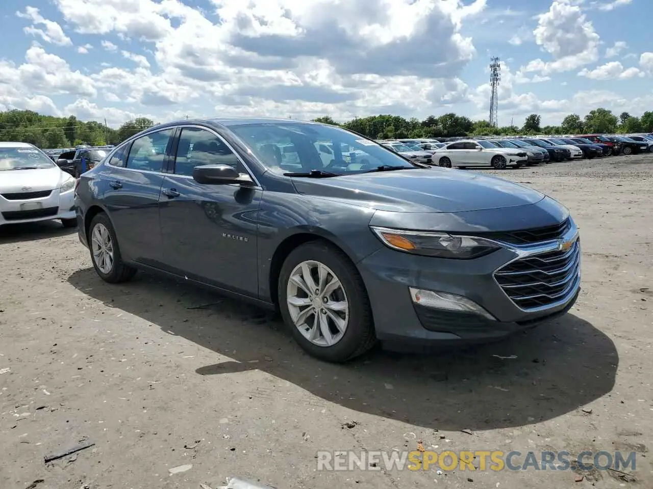 4 Photograph of a damaged car 1G1ZD5ST0KF153941 CHEVROLET MALIBU 2019
