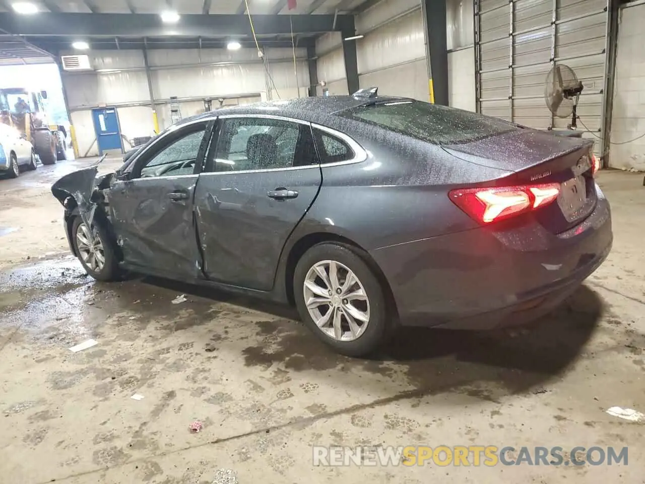 2 Фотография поврежденного автомобиля 1G1ZD5ST0KF207870 CHEVROLET MALIBU 2019