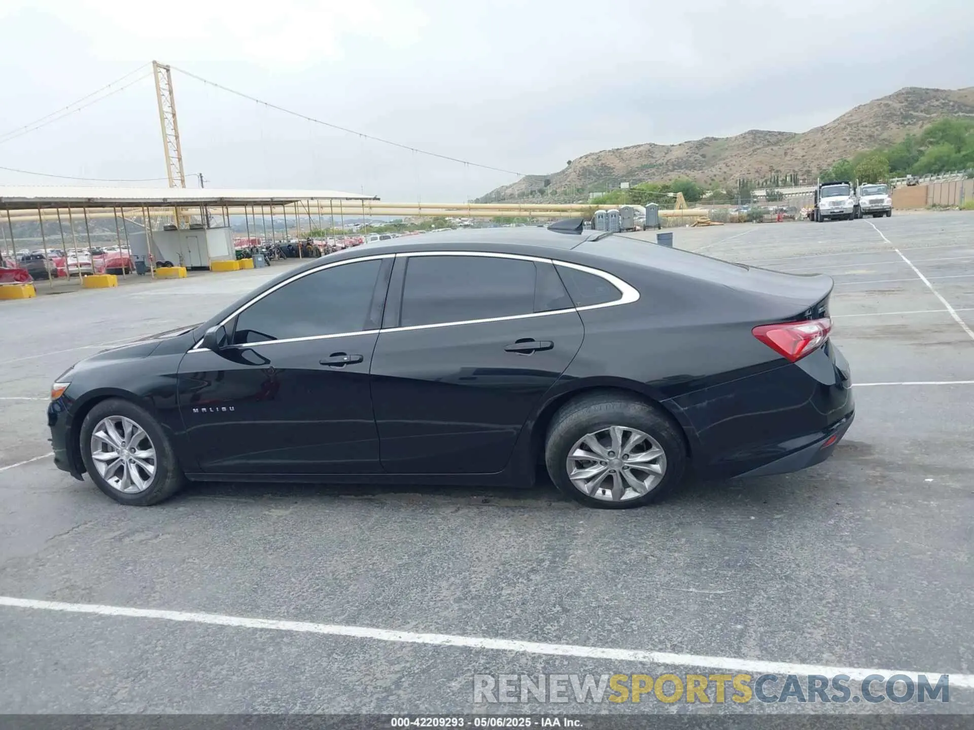 13 Photograph of a damaged car 1G1ZD5ST0KF208694 CHEVROLET MALIBU 2019