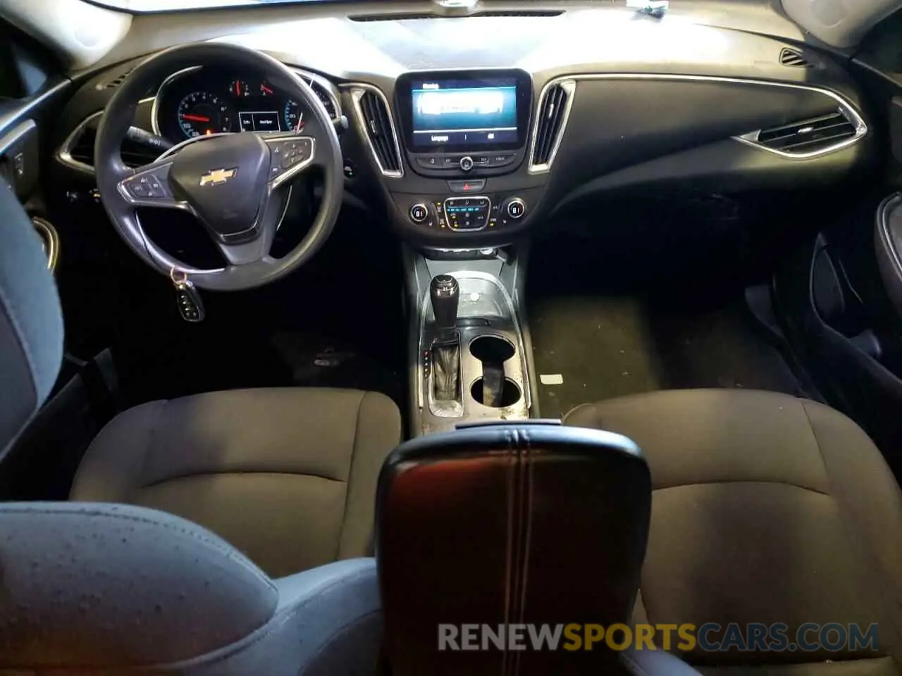 8 Фотография поврежденного автомобиля 1G1ZD5ST1KF106854 CHEVROLET MALIBU 2019