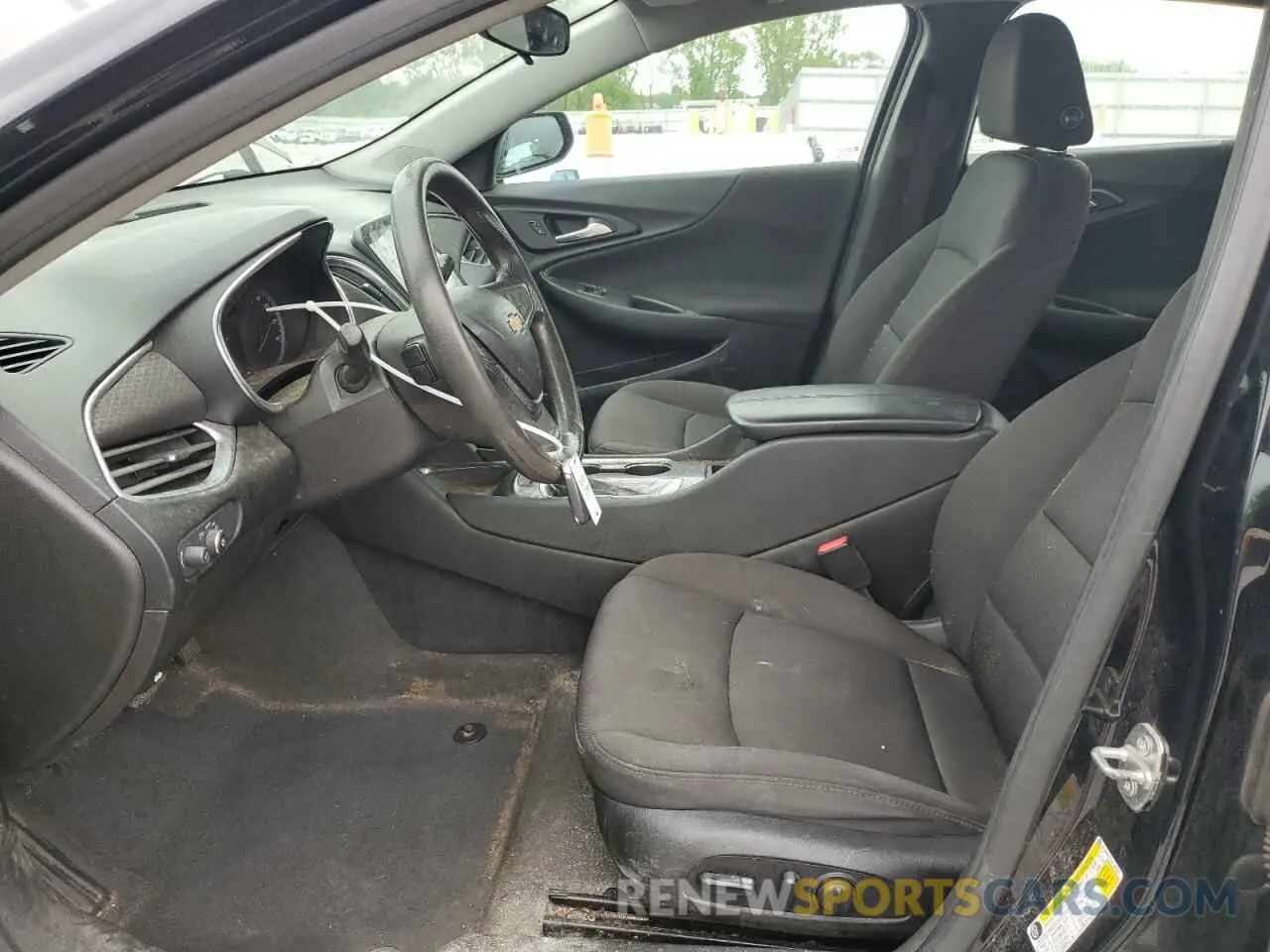 7 Фотография поврежденного автомобиля 1G1ZD5ST1KF144147 CHEVROLET MALIBU 2019