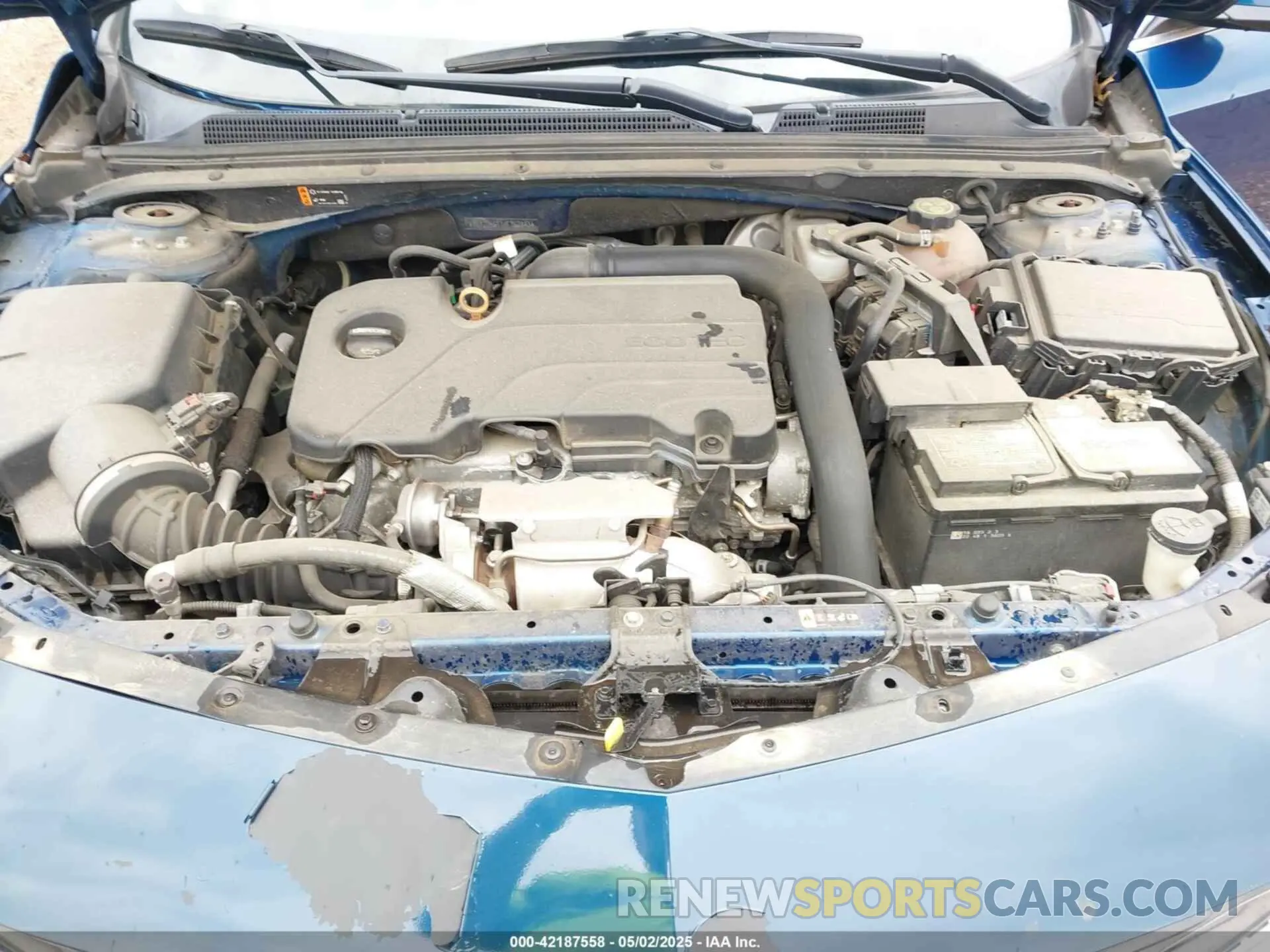 10 Photograph of a damaged car 1G1ZD5ST1KF162843 CHEVROLET MALIBU 2019