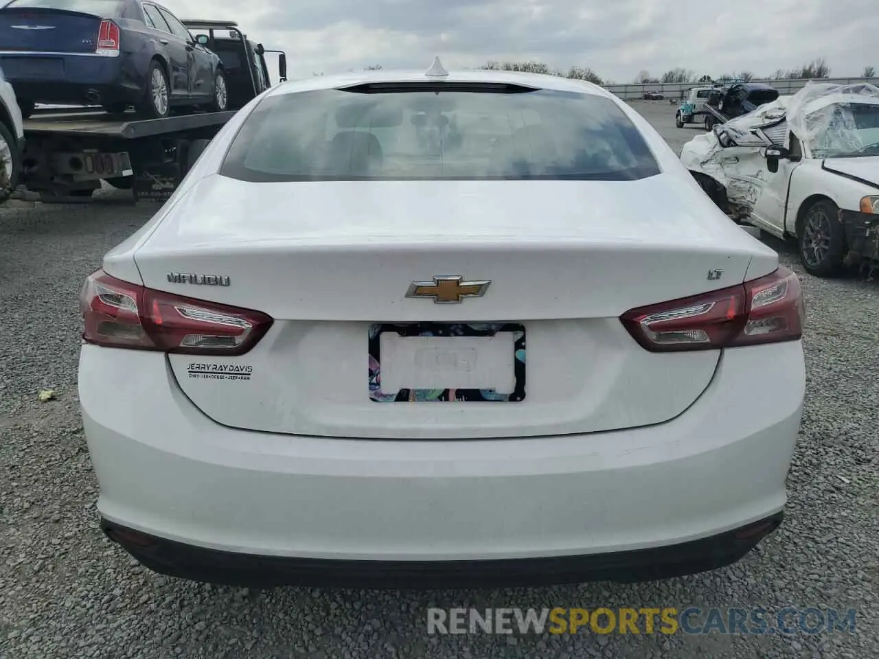 6 Photograph of a damaged car 1G1ZD5ST1KF164866 CHEVROLET MALIBU 2019
