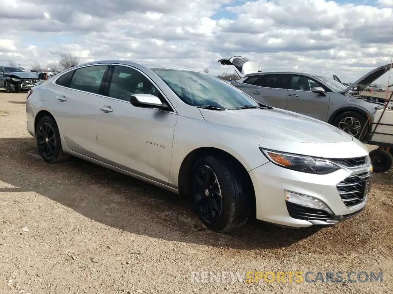 4 Фотография поврежденного автомобиля 1G1ZD5ST1KF215556 CHEVROLET MALIBU 2019