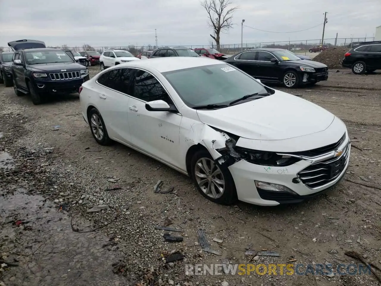 4 Photograph of a damaged car 1G1ZD5ST2KF169624 CHEVROLET MALIBU 2019