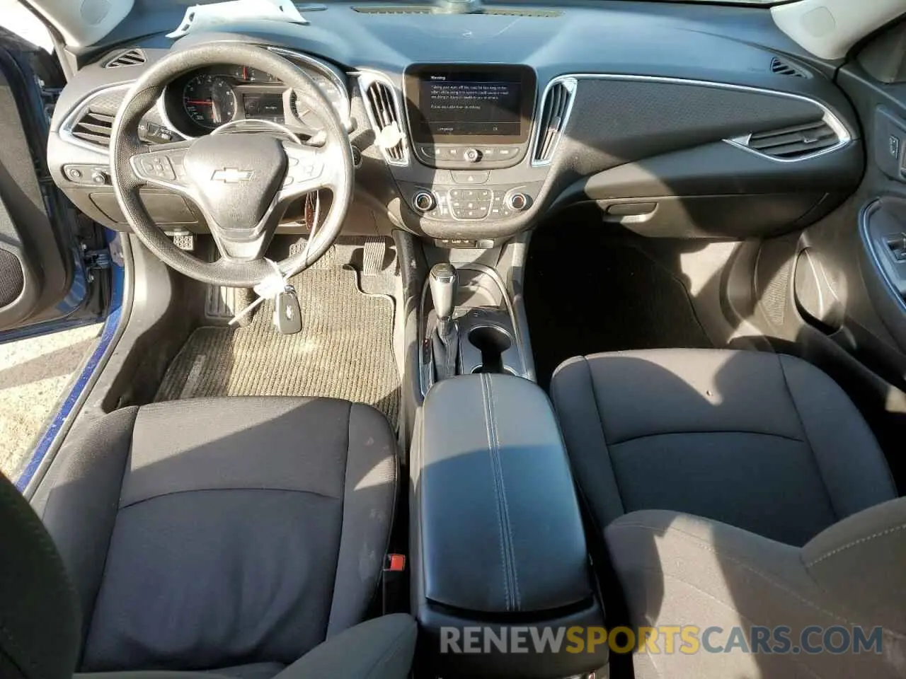 8 Photograph of a damaged car 1G1ZD5ST2KF190327 CHEVROLET MALIBU 2019