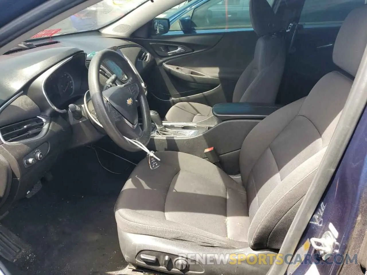 7 Фотография поврежденного автомобиля 1G1ZD5ST2KF222581 CHEVROLET MALIBU 2019