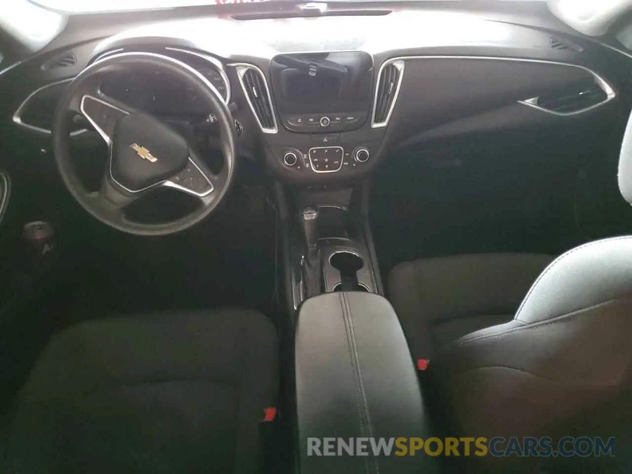 8 Фотография поврежденного автомобиля 1G1ZD5ST2KF222581 CHEVROLET MALIBU 2019