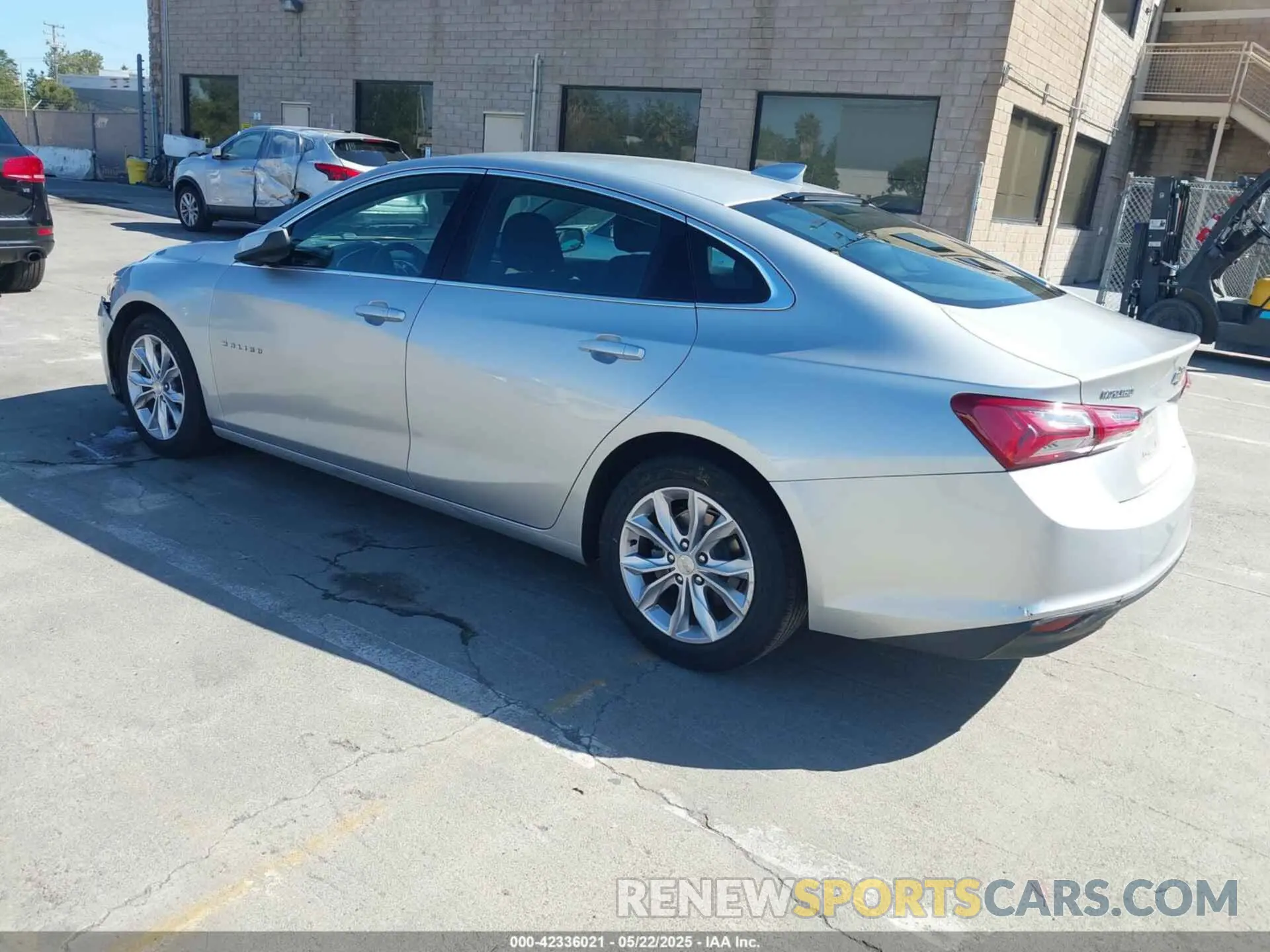 3 Фотография поврежденного автомобиля 1G1ZD5ST3KF108802 CHEVROLET MALIBU 2019