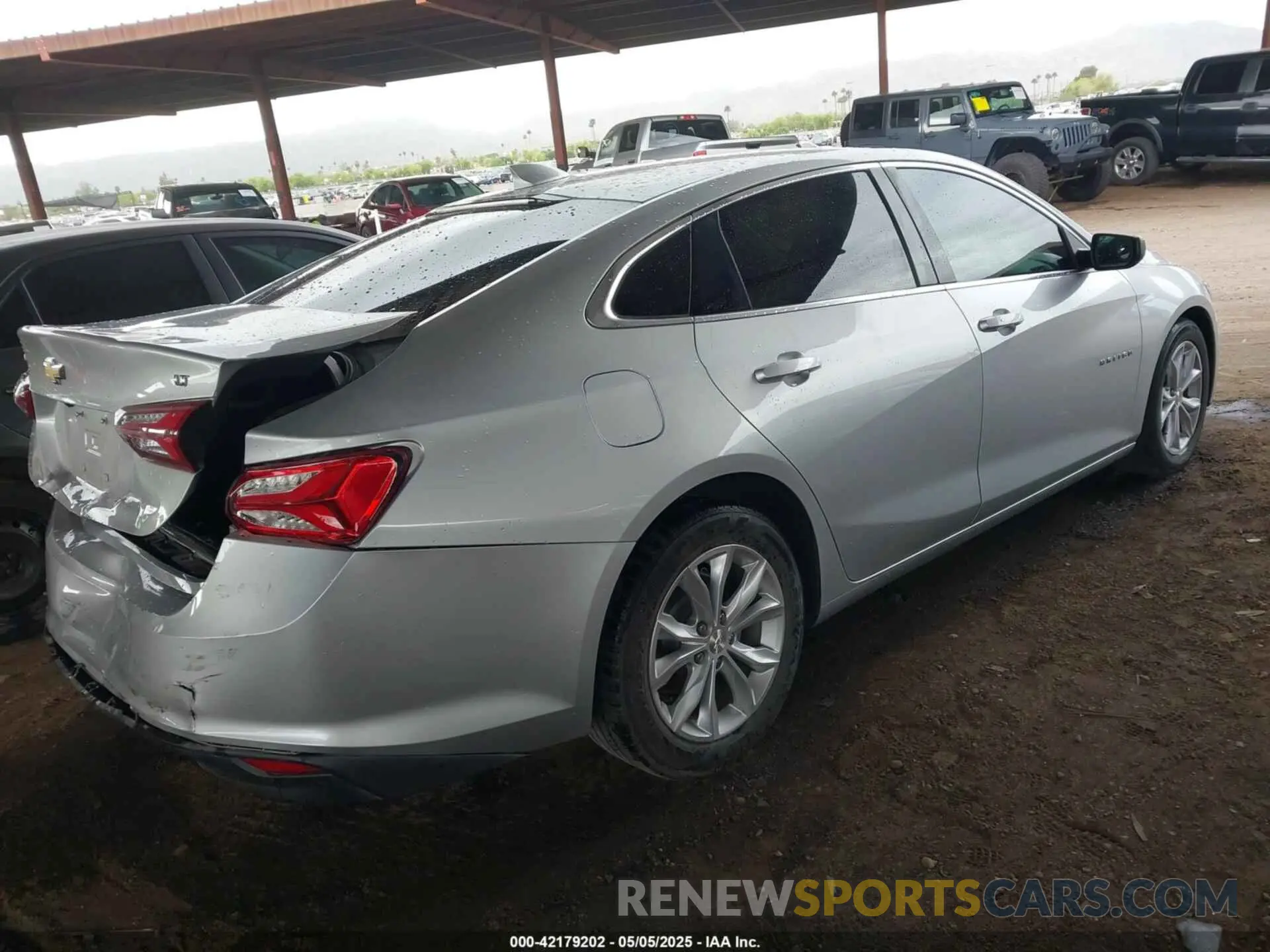 4 Фотография поврежденного автомобиля 1G1ZD5ST3KF164612 CHEVROLET MALIBU 2019
