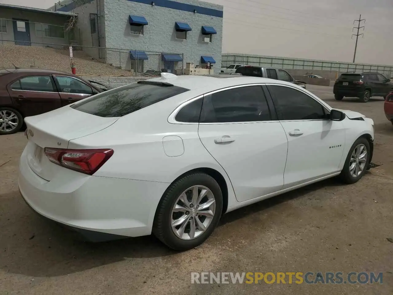 3 Фотография поврежденного автомобиля 1G1ZD5ST4KF105018 CHEVROLET MALIBU 2019