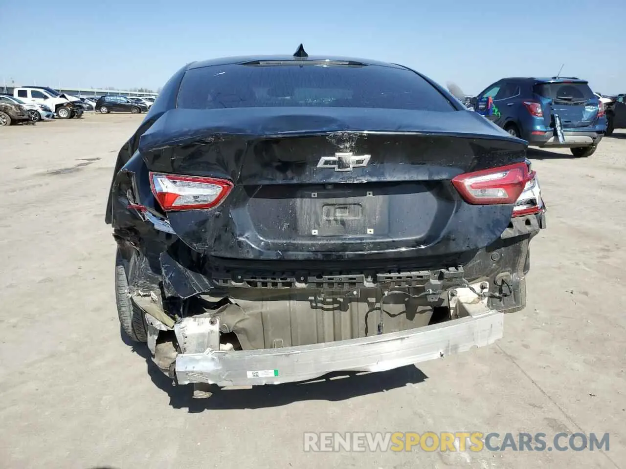 6 Фотография поврежденного автомобиля 1G1ZD5ST4KF133465 CHEVROLET MALIBU 2019